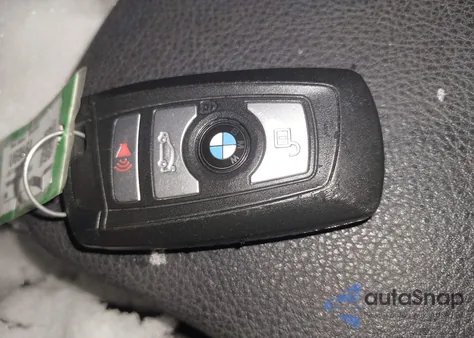 2017 BMW 320I xDrive из США, поврежденный, VIN WBA8E5G35HNU43855